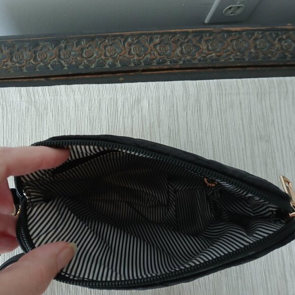 Crossbody quilted Purse - Picture 5 of 5